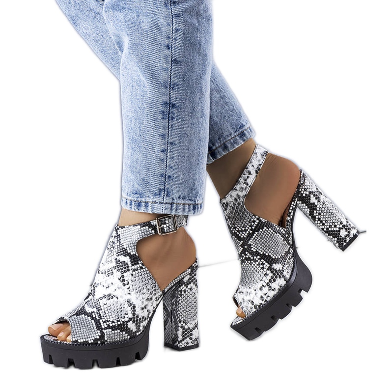 BM Sandale bloc gri de la Giuliana