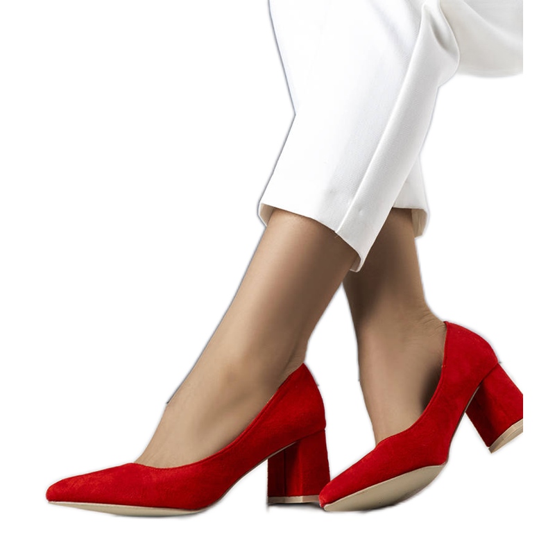 BM Pompe roșii cu toc de la Sadilla roșu