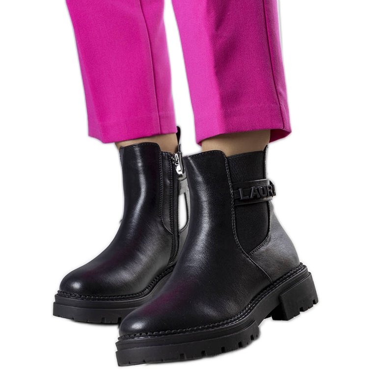 Cizme izolate negre de la Sanso negru