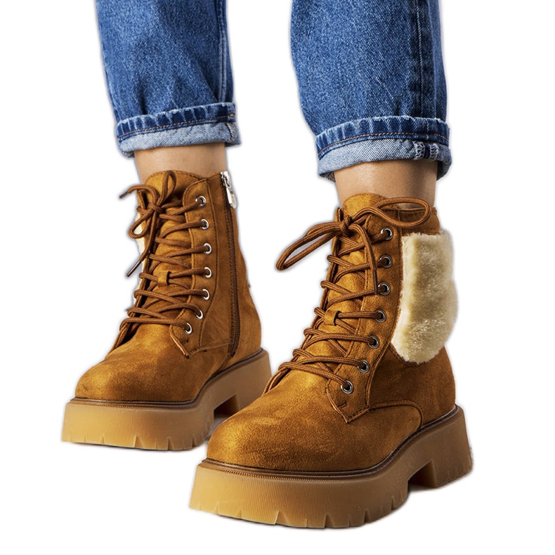 Cizme izolatoare maro cu blana de la Bernar