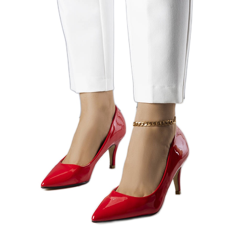 Tocuri roșii lăcuite de la Hadlee roșu Tocuri roșii lăcuite de la Hadlee roșu