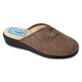 Papuci de dama Befado izolati cu lana pu 937D635 maro Papuci de dama Befado izolati cu lana pu 937D635 maro