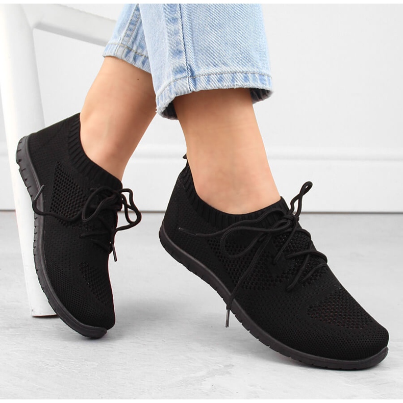 News Pantofi sport slip-on din plasă neagră NOUTĂȚI negru