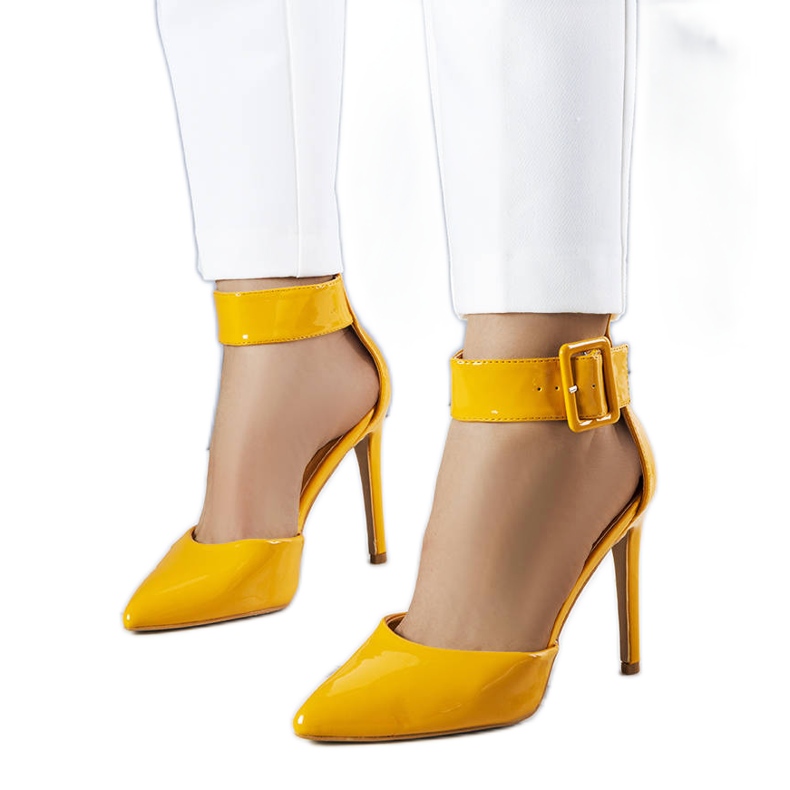 BM Pompe lacuite portocaliu de la Sonya portocale