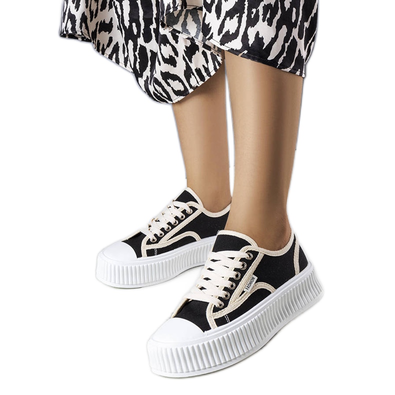 PA1 Tenisi negri cu platformă de la Connie negru