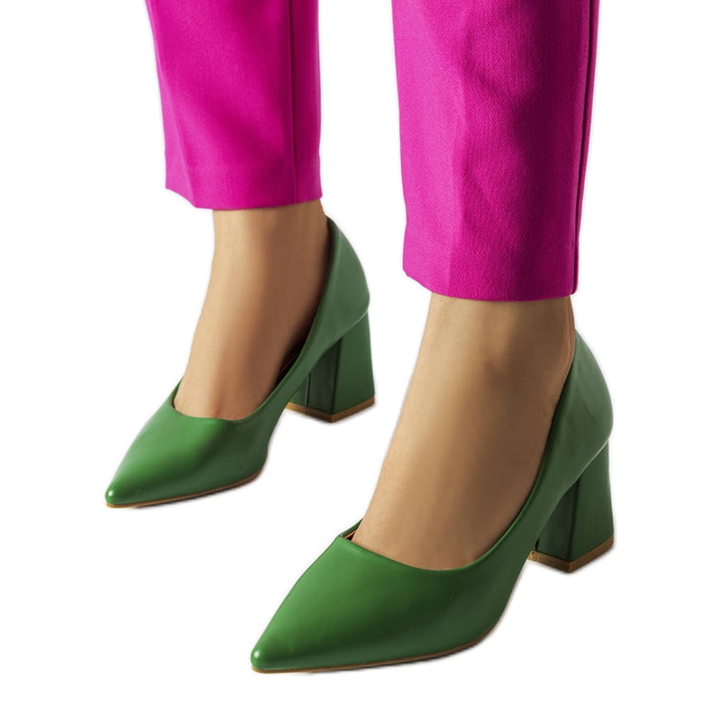 BM Pompe Fanchon verzi cu toc inalt verde