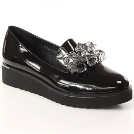 Pantofi dama lacuiti cu cristale negre Vinceza 10856 negru Pantofi dama lacuiti cu cristale negre Vinceza 10856 negru