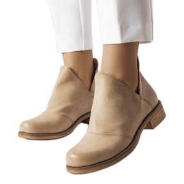 PA1 Botine bej de la Lacombe