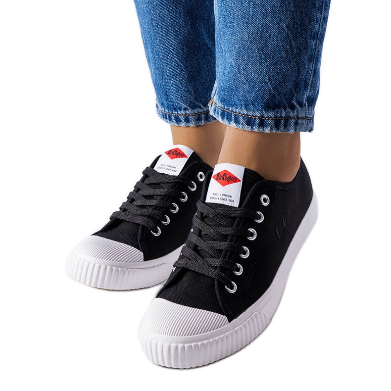 Tenisi negri Lee Cooper LCW-23-44-1644L negru