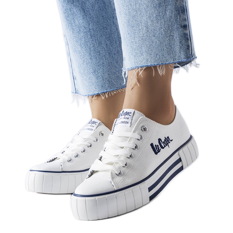 Tenisi albi Lee Cooper LCW-23-31-1802L