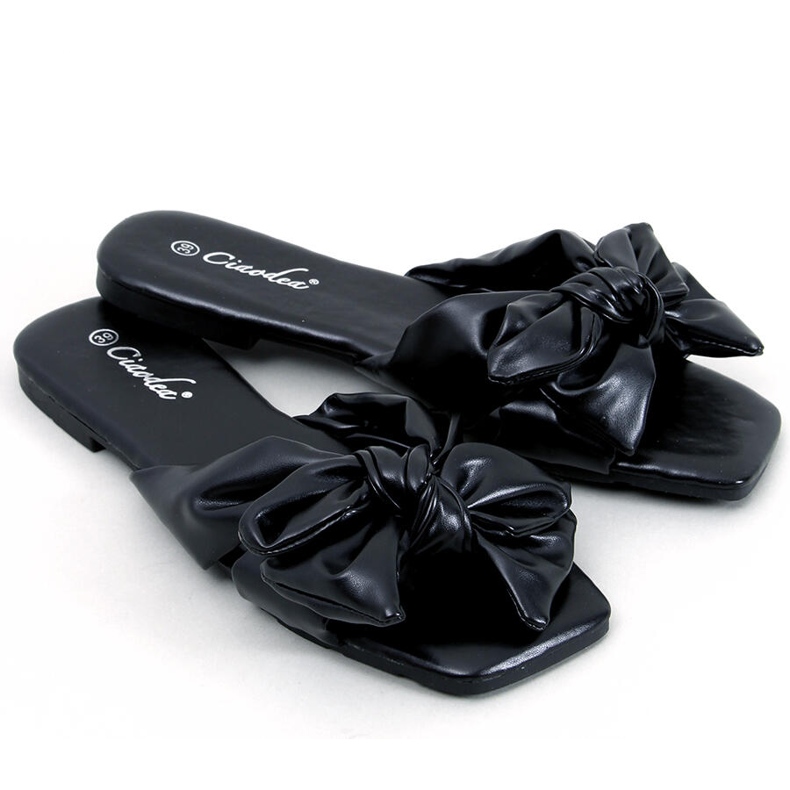 Minnen Papuci negri cu fundă negru