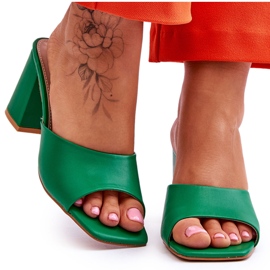 Papuci clasici din piele verde Loara de dama