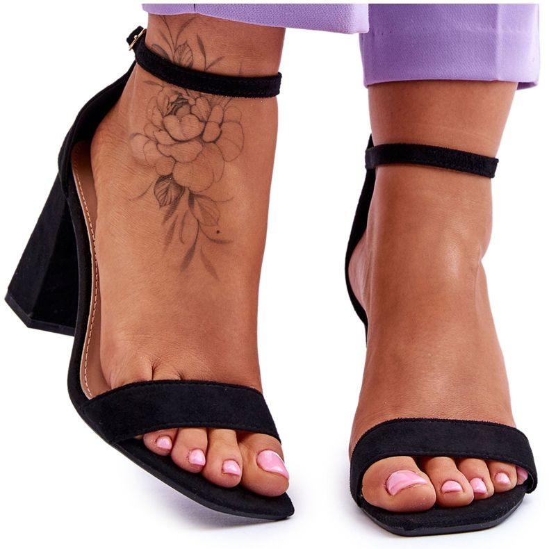 Sandale de damă cu toc stabil negru Lavissa