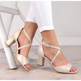 Sandale de damă bej perlat pe post Sergio Leone SK862