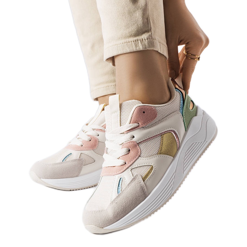 BM Tenisi bej din materiale mixte de la Riel