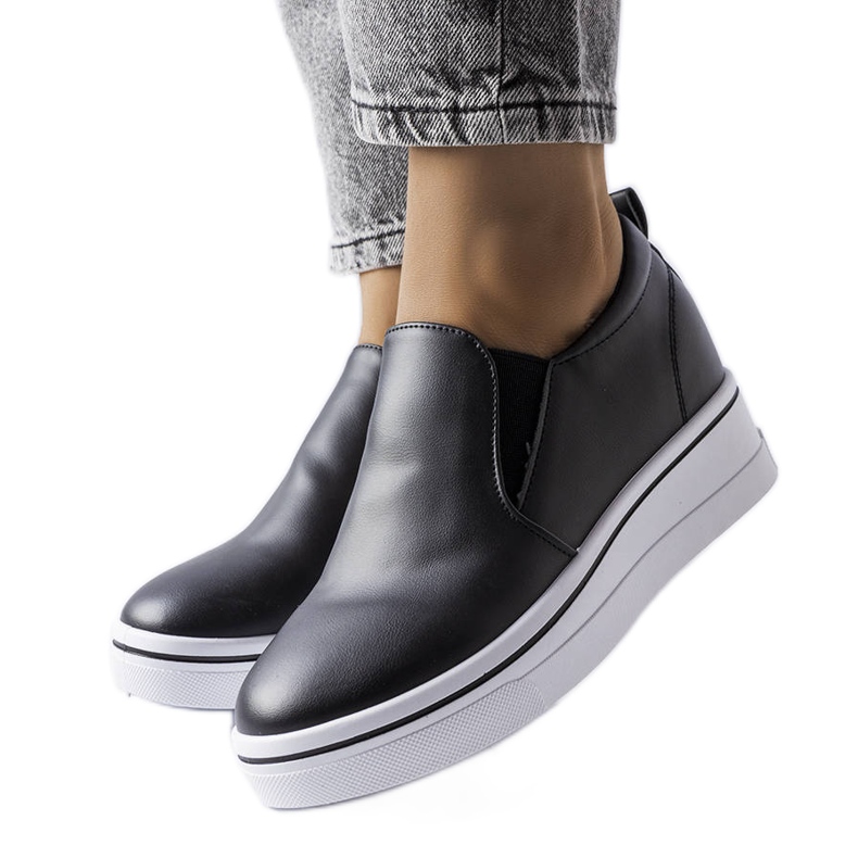 BM Tenisi cu pană cu slip-on negri de la Francoeur negru