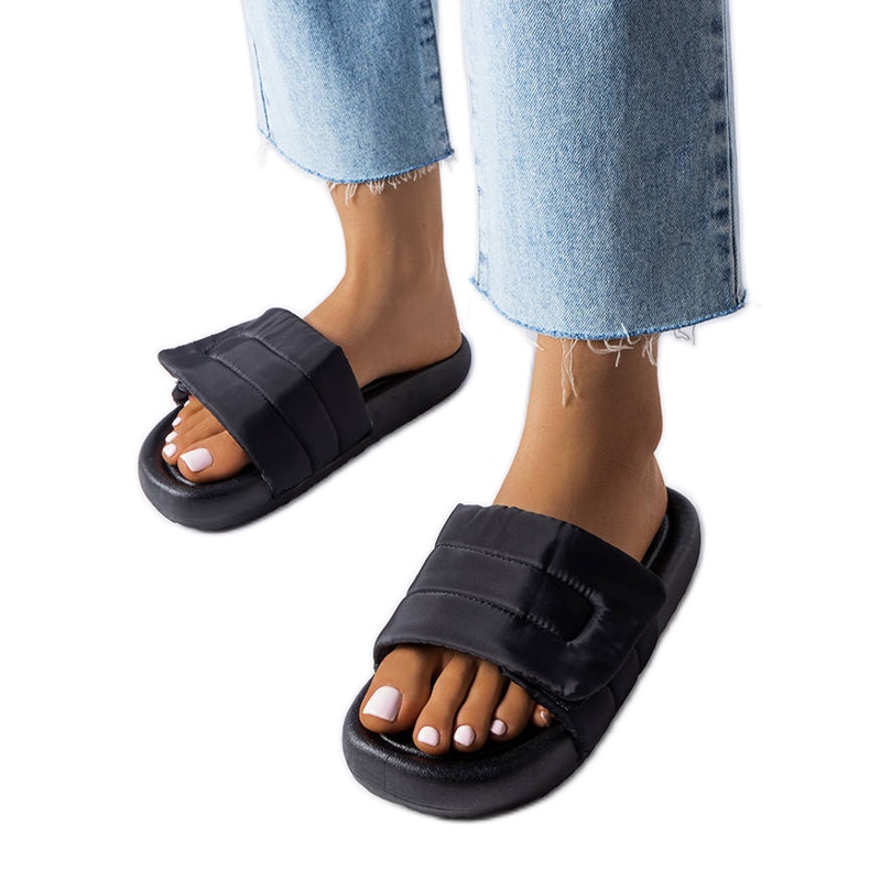 BM Papuci negri cu velcro de la Aleron negru