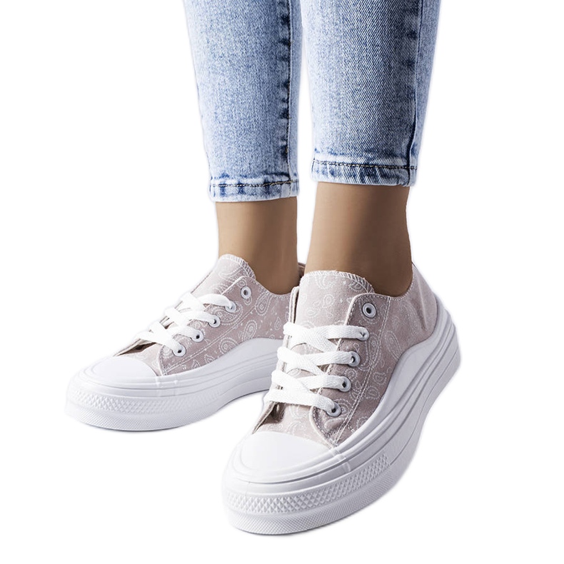 Adidași cu platformă gri de la Bélair