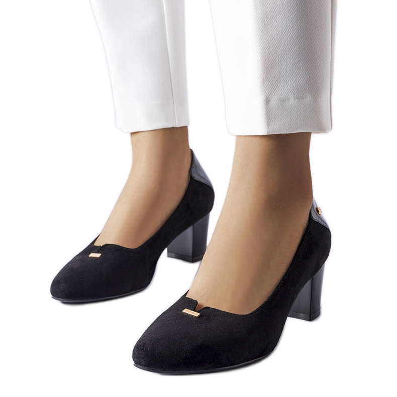 Pompi eleganti negri de la Vinceza negru