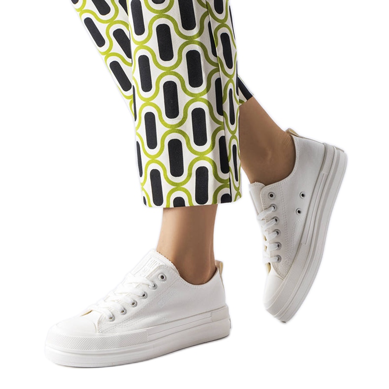 Tenisi albi pe platforma Big Star LL274968