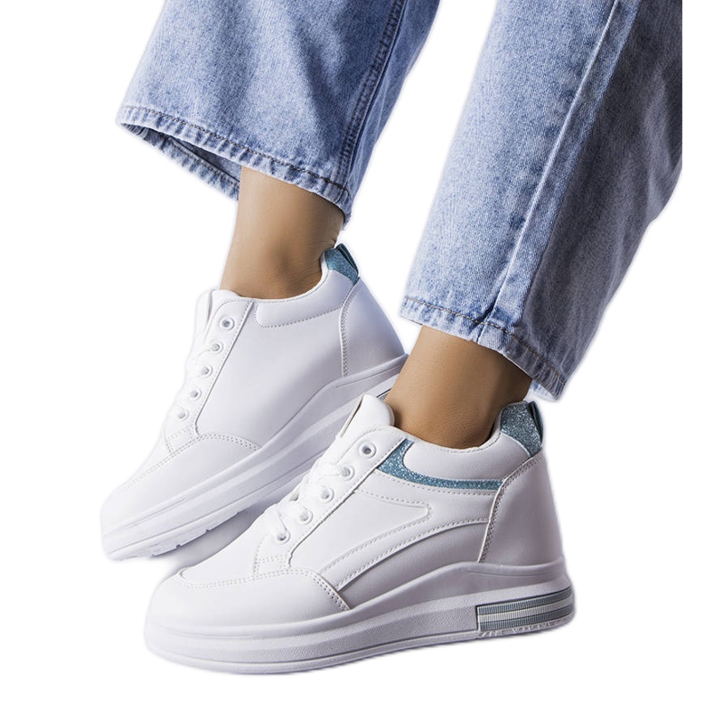 Tenisi albi cu inserții cu sclipici de la Bonevil