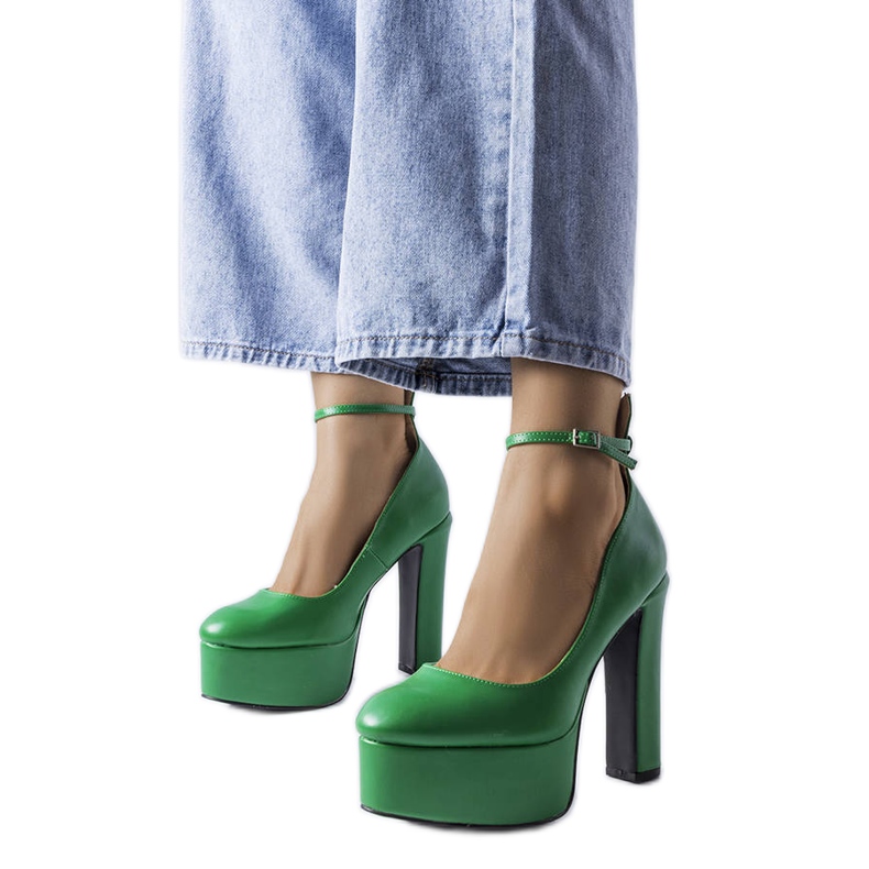 Pompe verzi cu toc înalt de la Hervé verde Pompe verzi cu toc înalt de la Hervé verde