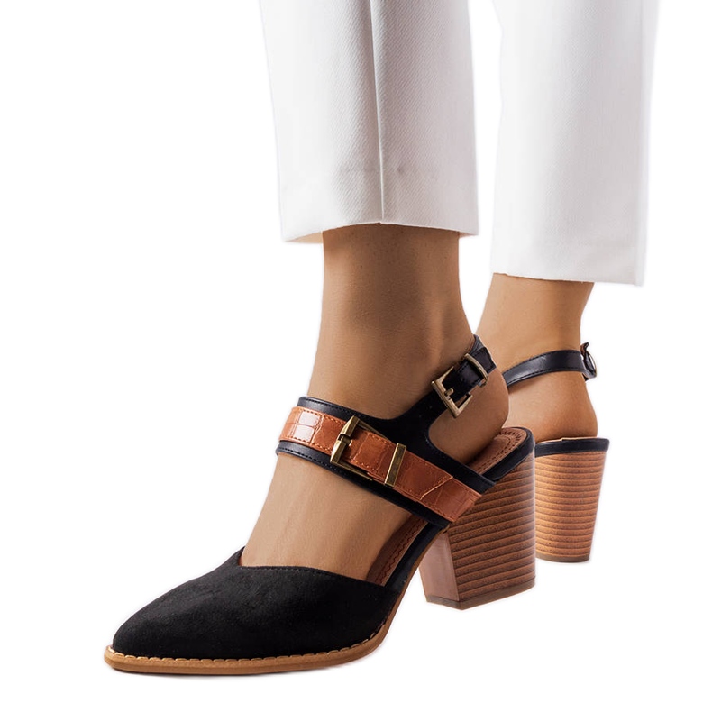 Pompe stiletto negri Hardouin negru