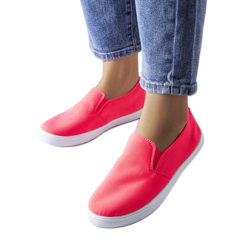 Tenisi slip-on din textil roz de la Louisville