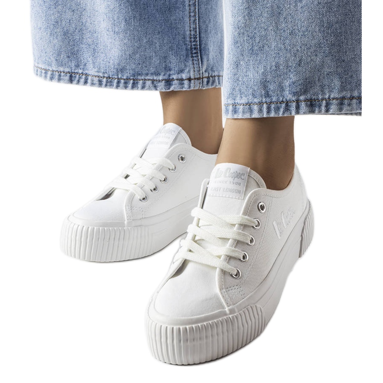 Tenisi albi Lee Cooper LCW-23-31-1780L