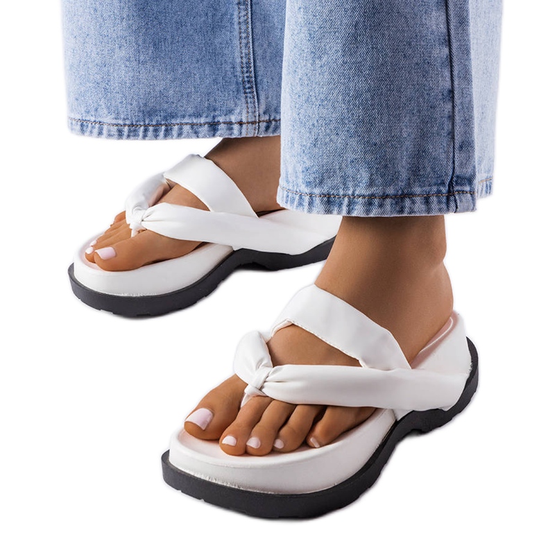 PA1 Sandale albe cu platformă de la Lachapelle