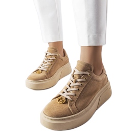 Pantofi Karino bej din piele intoarsa