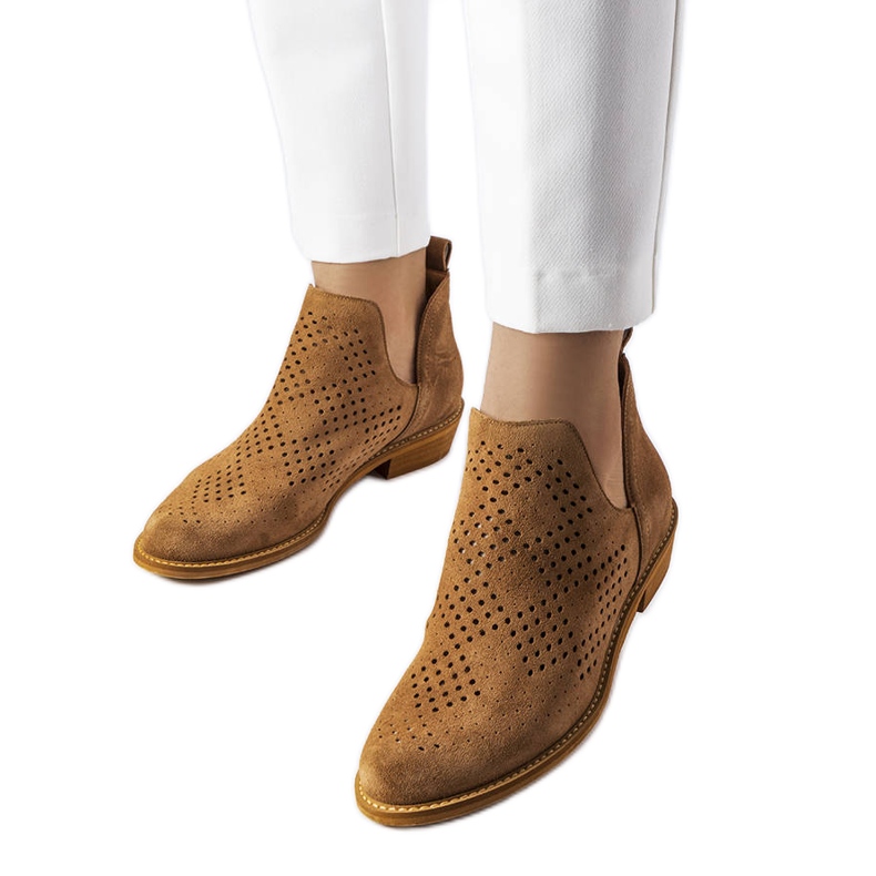 Cizme din piele ajurata Karino caramel maro