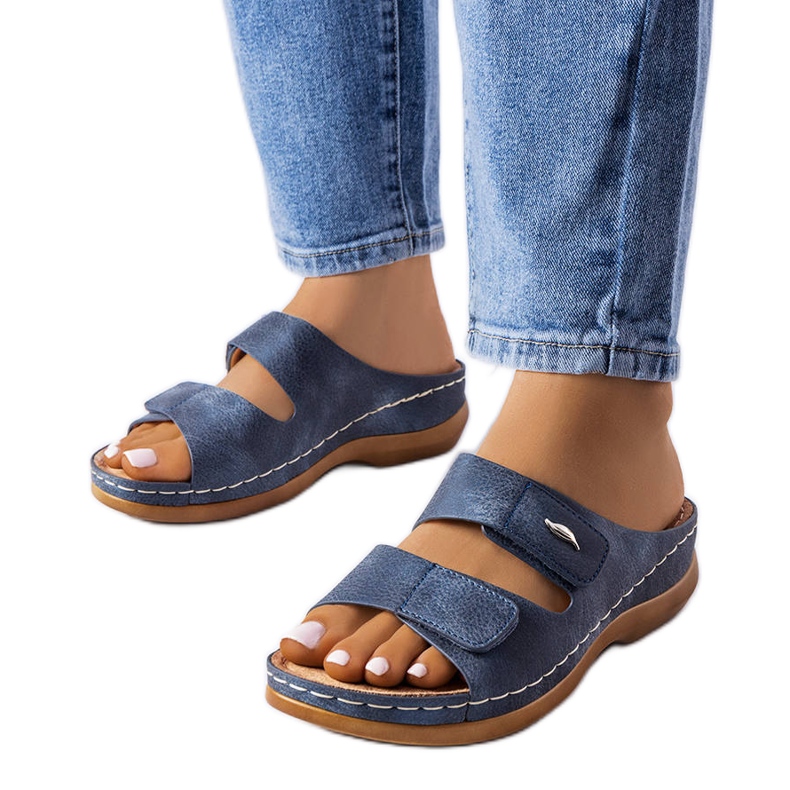 Sandale albastre cu pană joasă de la Fréchette albastru