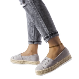 Espadrile cu platformă gri de la Beaudry