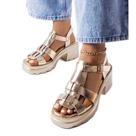 BM Sandale cu toc stiletto aurii apus de soare de aur BM Sandale cu toc stiletto aurii apus de soare de aur