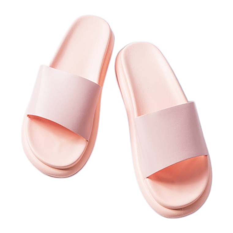 Papuci roz pe platforma Paquette