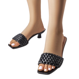 Sandale negre cu toc mic de la Burbank negru Sandale negre cu toc mic de la Burbank negru