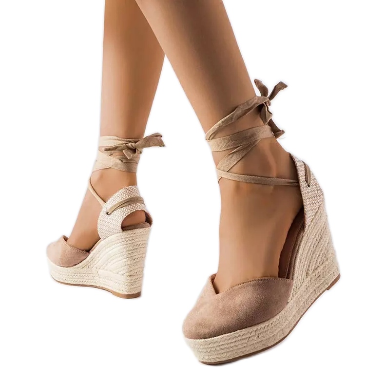 Espadrile maro cu pană de la Dubois