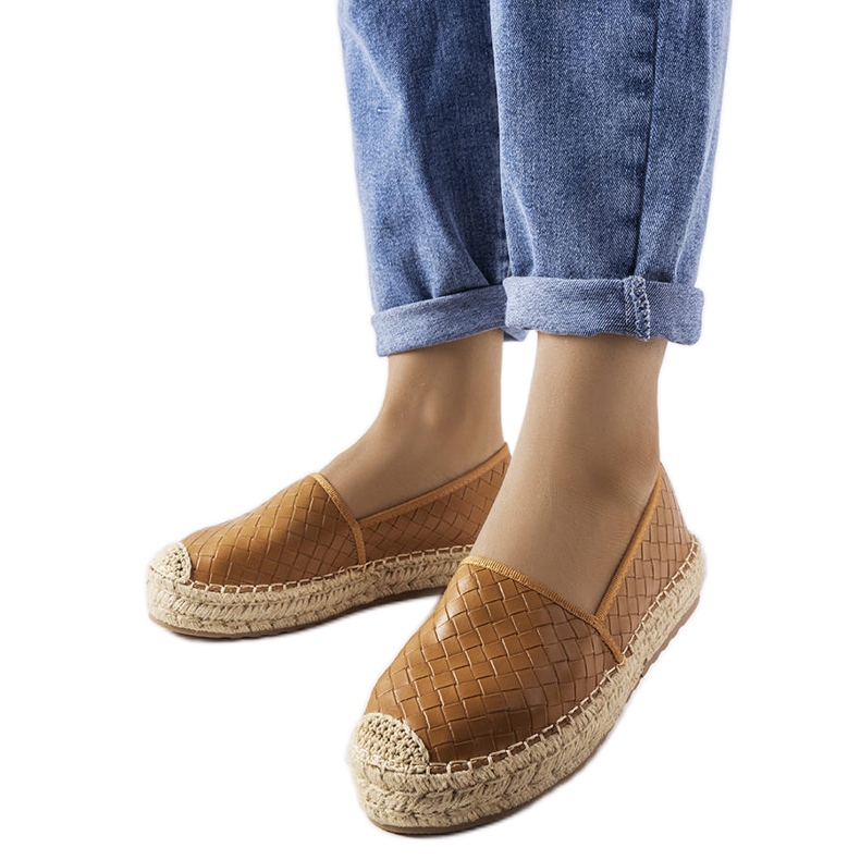 Espadrile maro decorate cu relief Geoffrey