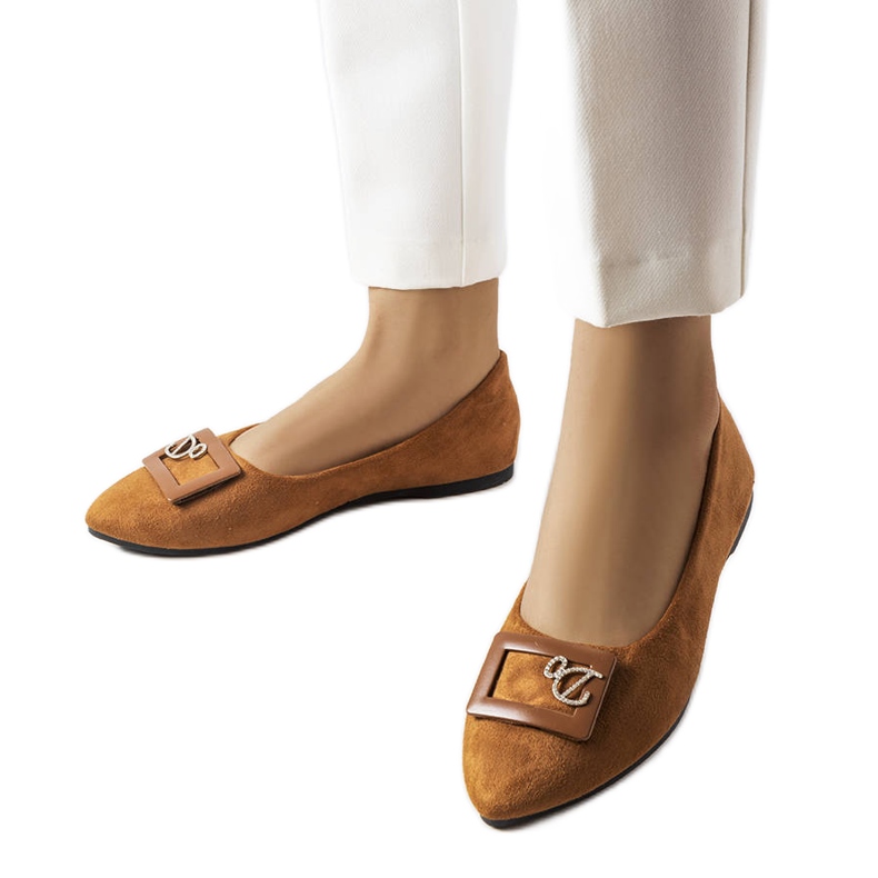 Balerini maro decorati cu strasuri de la Fleming