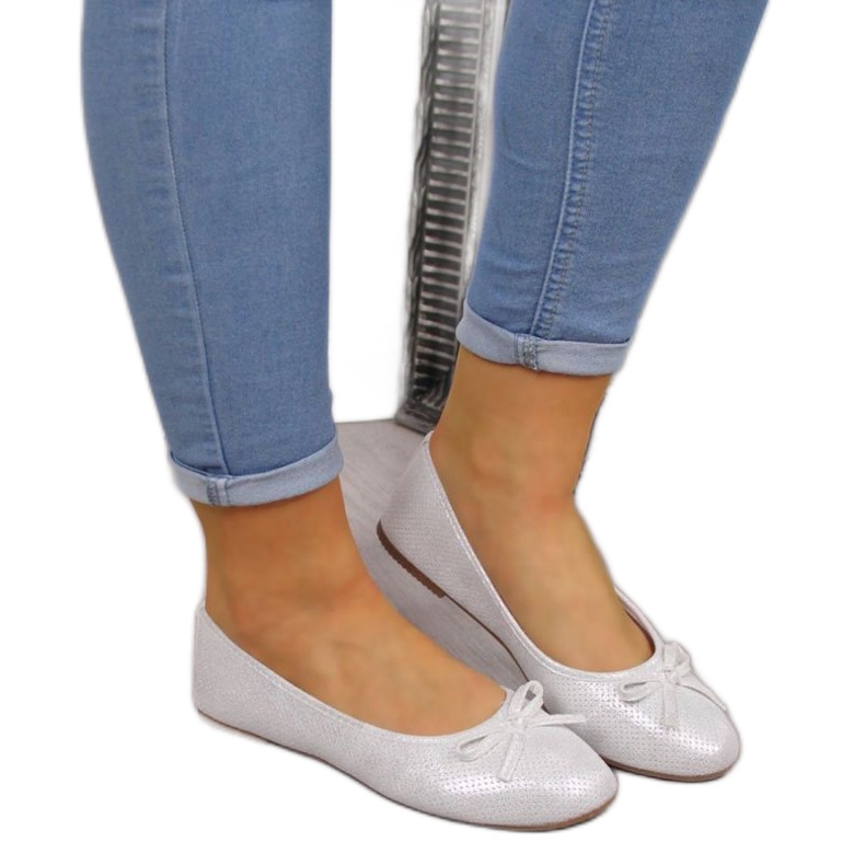 Balerini cu fundita eVento W 1136 alb argintiu Balerini cu fundita eVento W 1136 alb argintiu