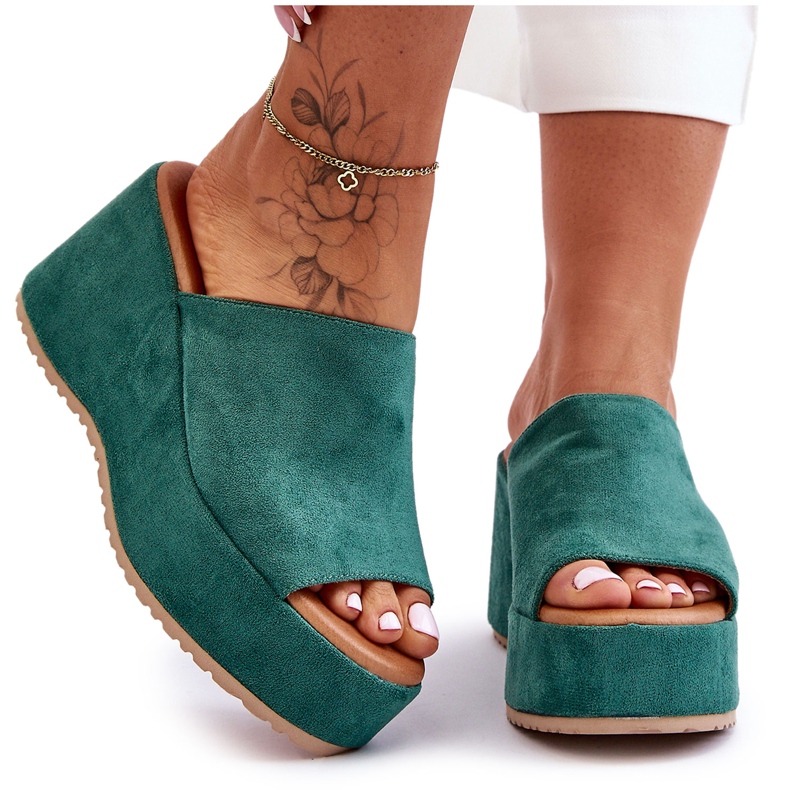 Papuci de damă pe o platformă masivă, verde Martina