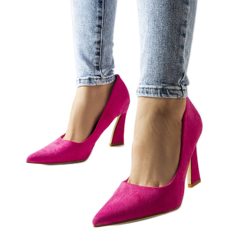 Pompi roz pe toc stiletto asimetric de la Linda Pompi roz pe toc stiletto asimetric de la Linda