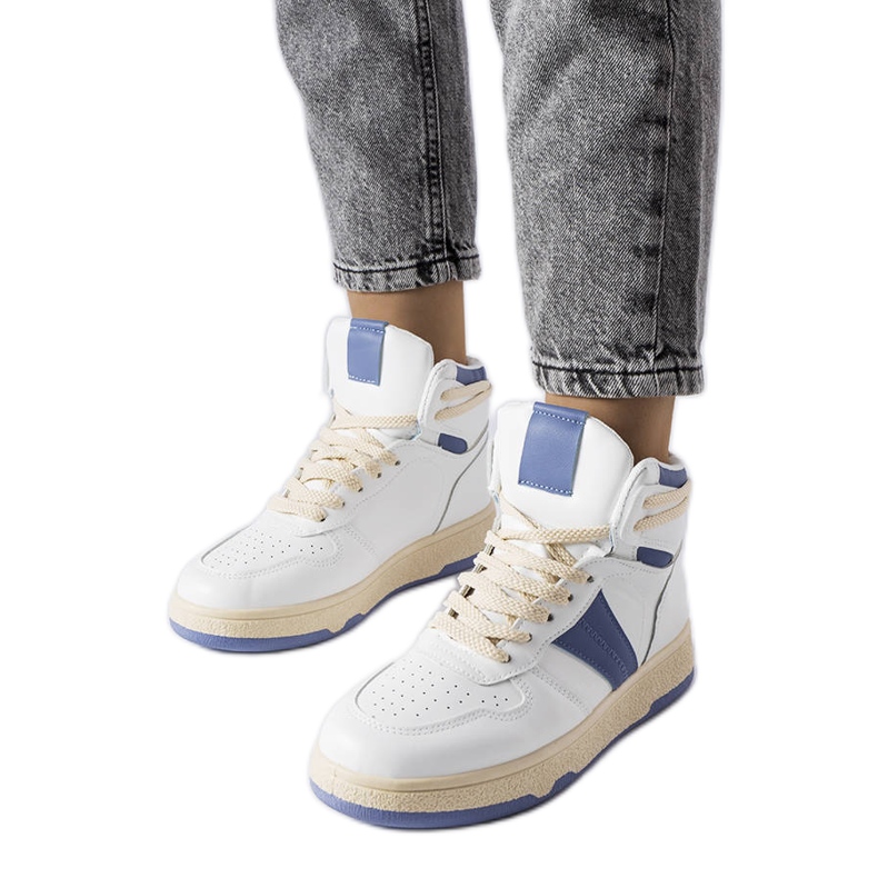 Botine albastre de la Robin albastru