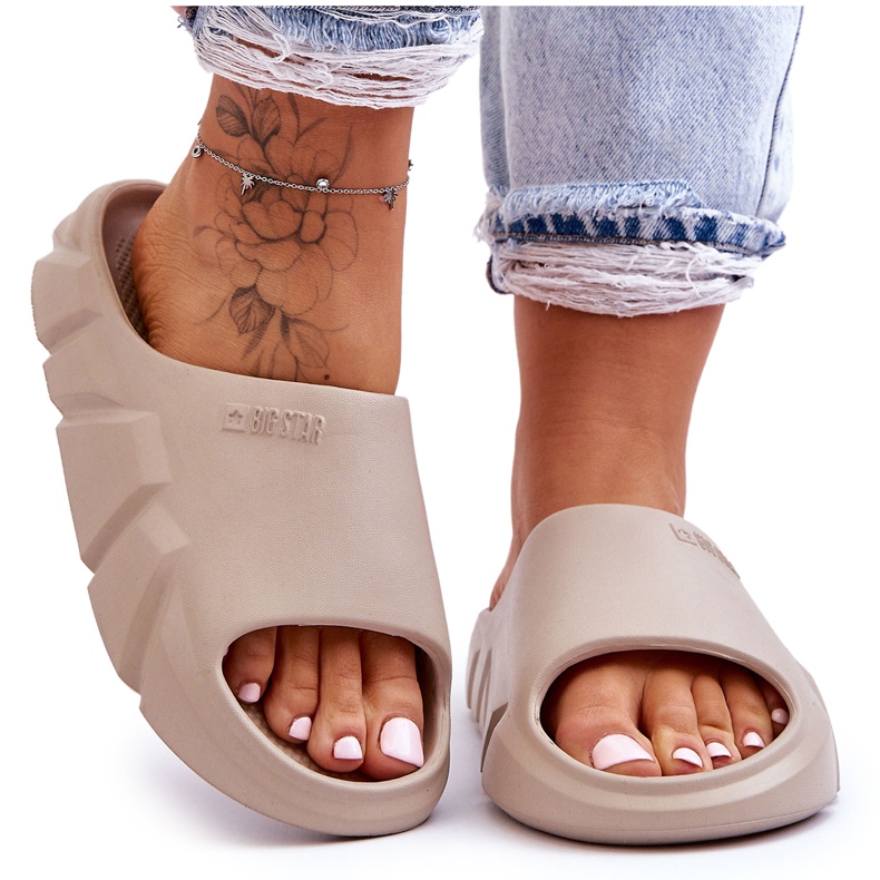 Papuci ușoare Big Star Foam pentru femei LL274593 Bej