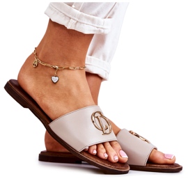 Flip-flops de damă din piele cu decor Nicole 2735 bej Flip-flops de damă din piele cu decor Nicole 2735 bej