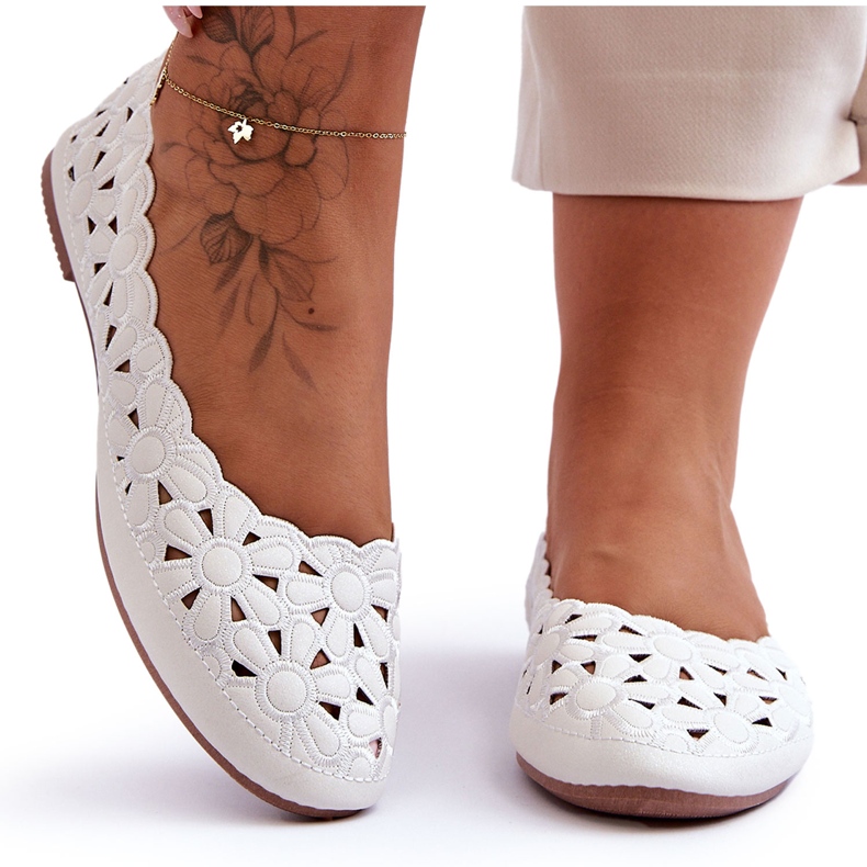 PE1 Balerina lucioasă ajurata pentru femei Visionary alb