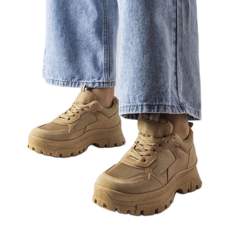 Adidași groși bej închis de la Mikeladze