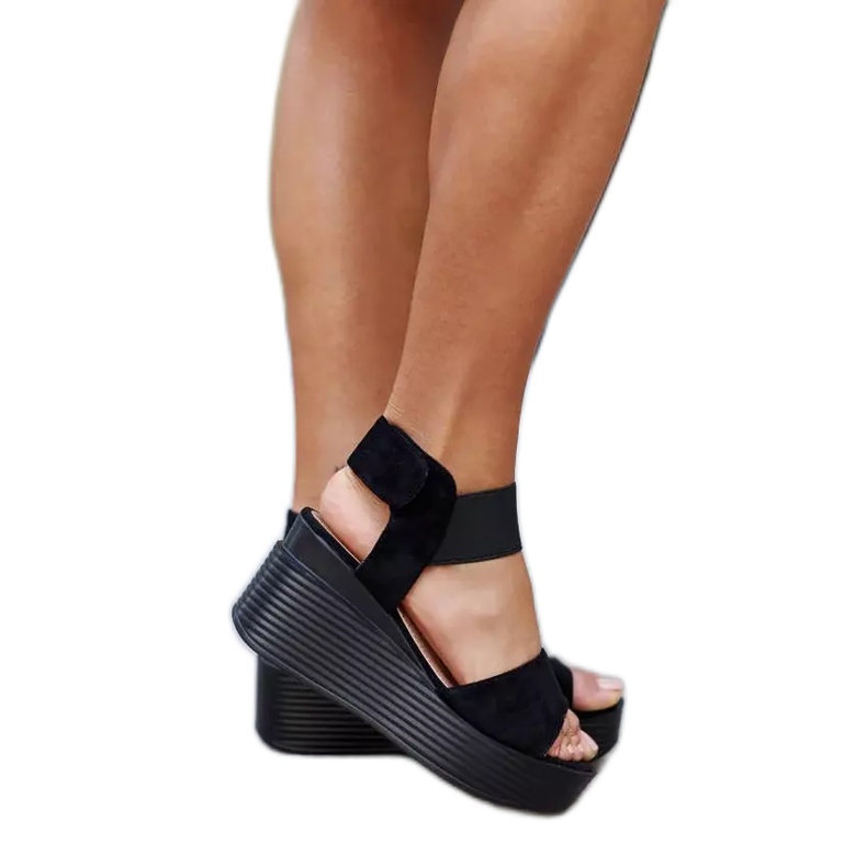 Sandale cu pană negre de la Romani negru