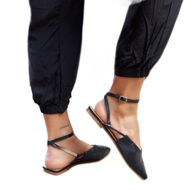 Balerini negri cu toc deschis de la Lazzaro negru